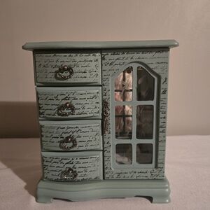 Valentine Special - Vintage Style Jewelry Box with Script Design